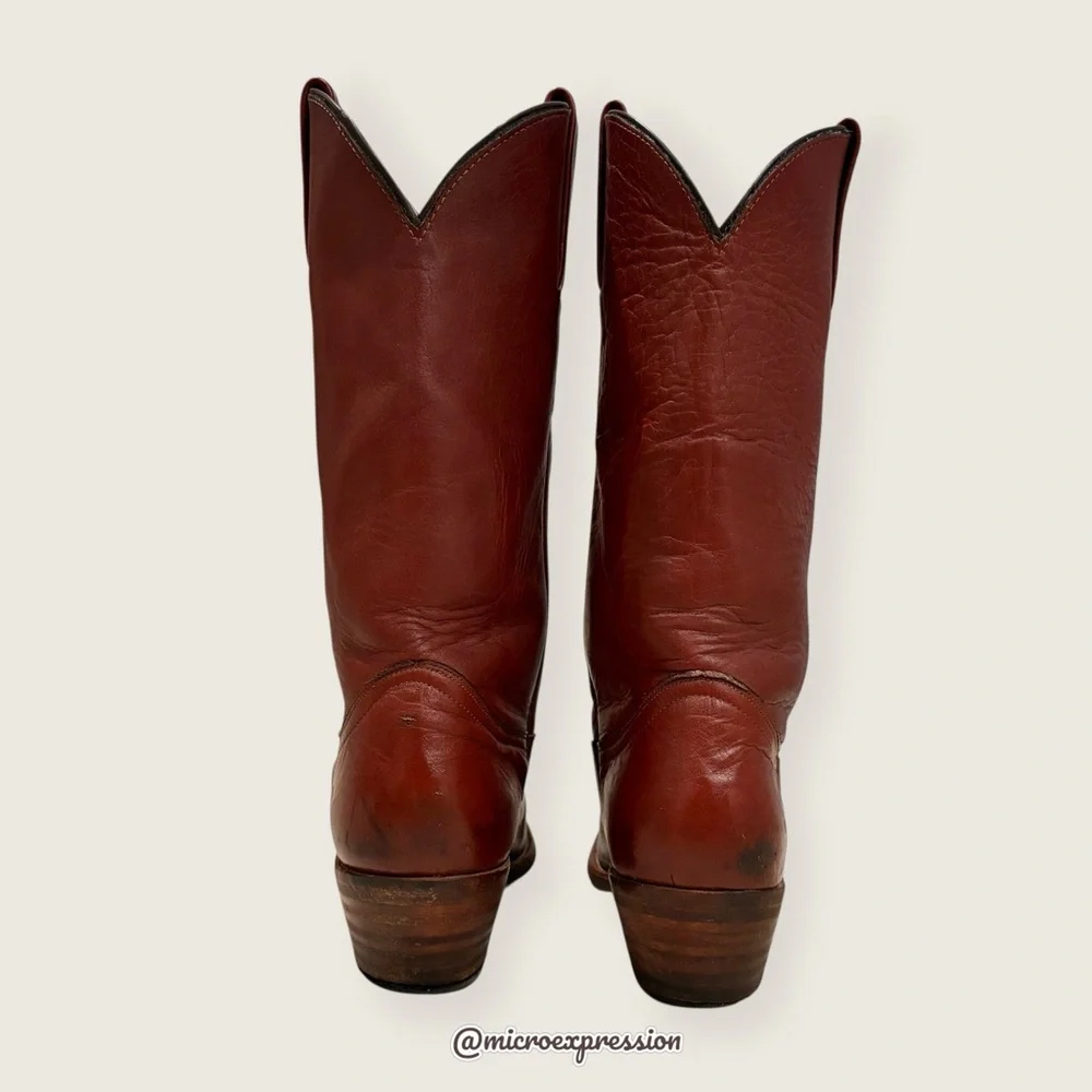 VINTAGE 1970s Frye Brown Genuine Leather Pull On Western Cottagecore Cowboy Boot
